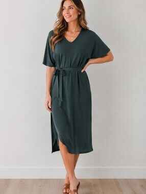 Amour Vert Midi Short Sleeve Bat Wing Dress - Forest hunter Deep Green - XS